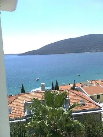 Villa Aeonian Mansion *